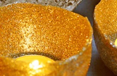 Gold- und Glitterfarbe