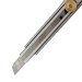 Metal cutter with locking screw